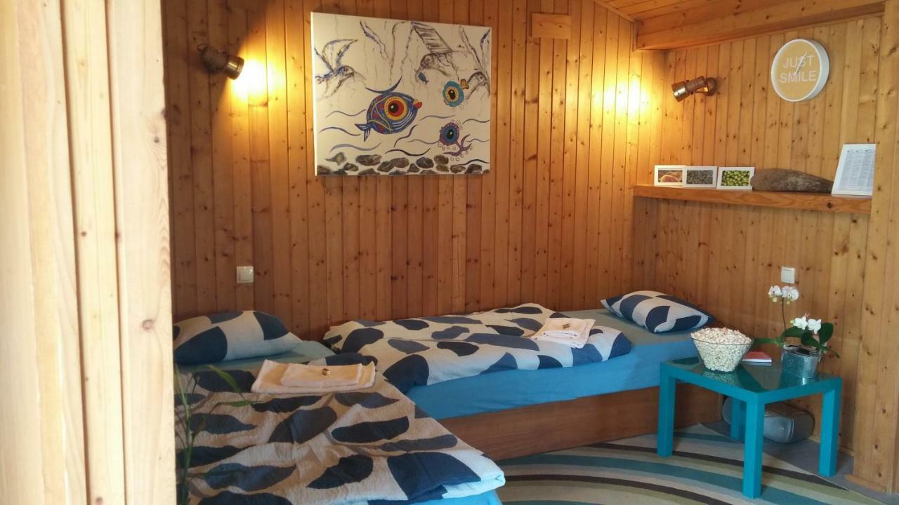 Apartman Joy Nin Εξωτερικό φωτογραφία